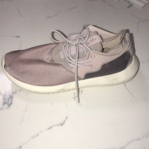 Purple metallic adidas!